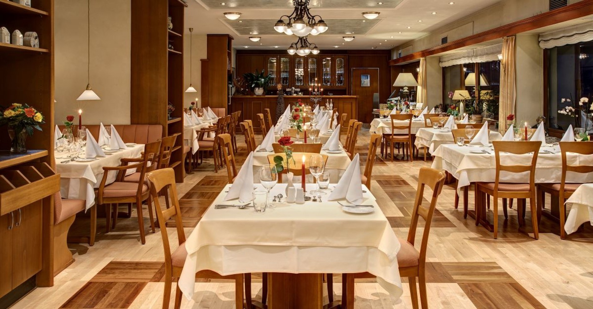 Restaurant ohne Gäste Restaurant ohne Gäste